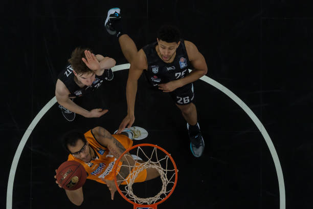 在与科内利 在与科内利